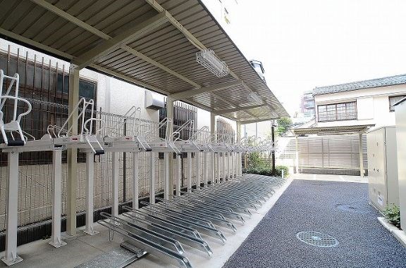 駐車場　駐輪場