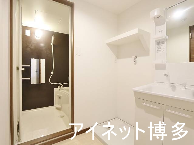 洗面設備　朝のお支度はこちらで