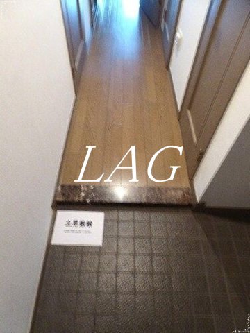 玄関　玄関です。