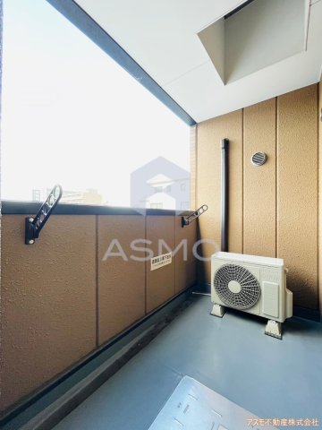 バルコニー　同マンション別部屋　参考写真