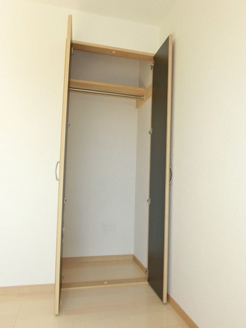 収納　クローゼット完備