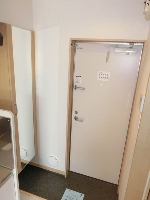 玄関　玄関