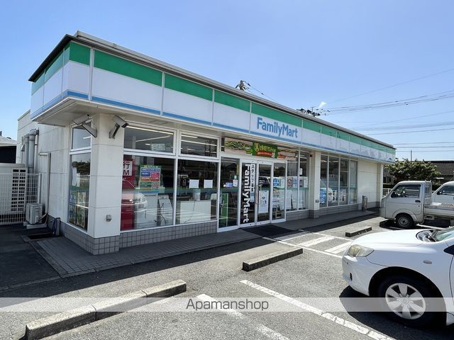 コンビニ　ファミリーマート松橋豊川店（コンビニ）まで5304m