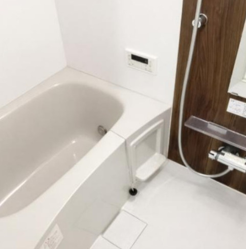 バス・シャワールーム　別部屋の画像を使用しております。