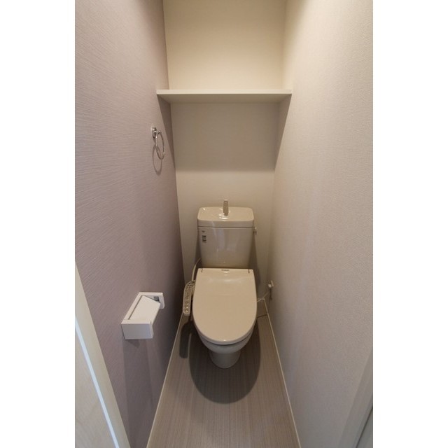 トイレ　落ち着いたトイレです