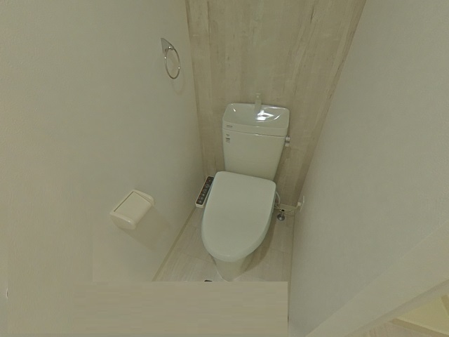 トイレ　※別号室の写真です