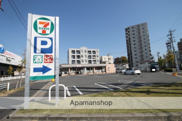 コンビニ　セブン－イレブン名古屋篠原橋通２丁目店（コンビニ）まで221m