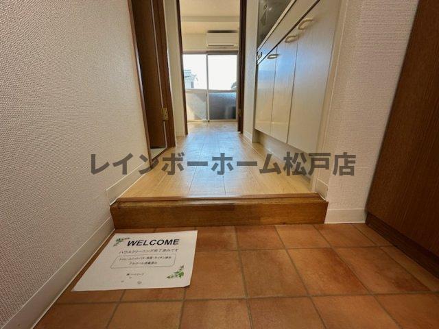 玄関　シンプルで使いやすい玄関です