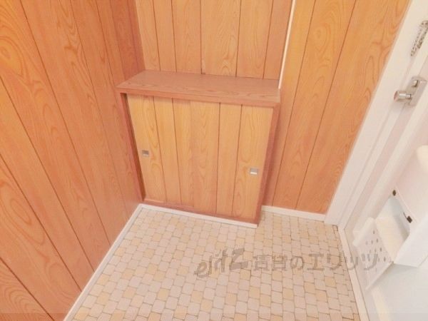 その他設備　下駄箱