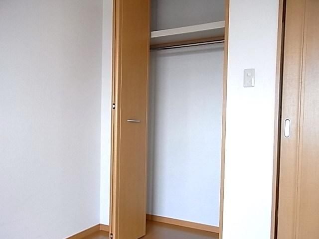 その他　★リビングのクローゼット★