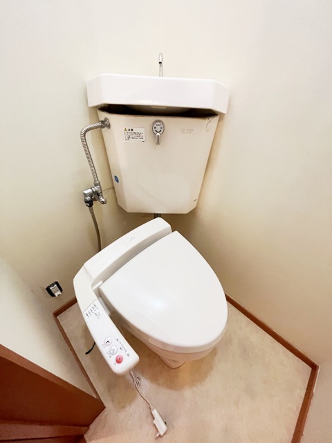 トイレ　以前の写真です