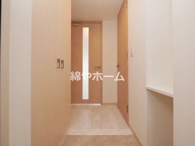 玄関　落ち着いた玄関です