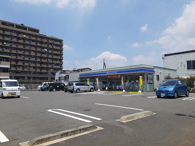 コンビニ　ＬＡＷＳＯＮ（コンビニ）まで641m