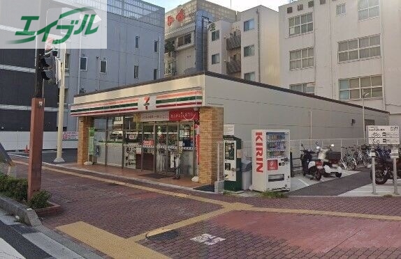 コンビニ　セブンイレブン岡山田町店（コンビニ）まで369m