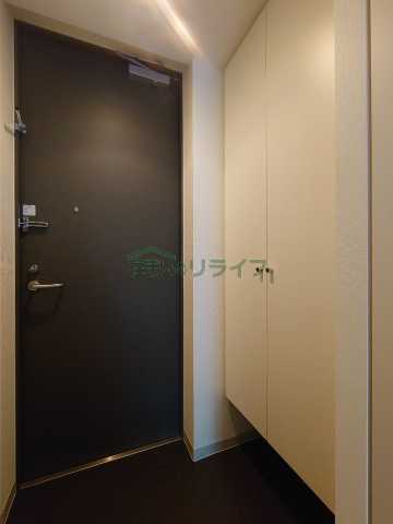 玄関　別部屋の参考写真です
