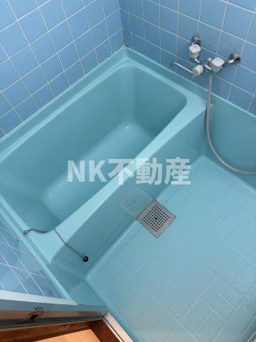 バス・シャワールーム　お風呂です