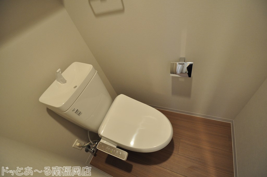 トイレ　類似物件参考画像