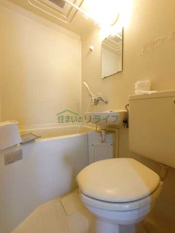 トイレ　別部屋参考写真