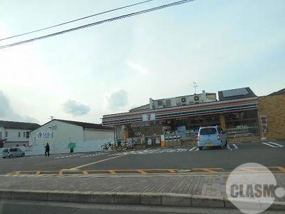 コンビニ　セブンイレブン堺百舌鳥梅町1丁店（コンビニ）まで163m