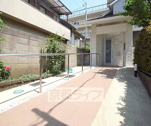 その他共有部分　エントランスまでの廊下・