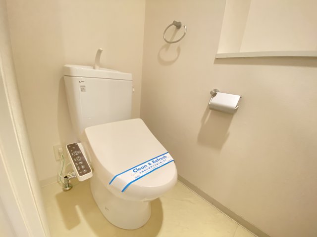 トイレ　同一タイプです。
