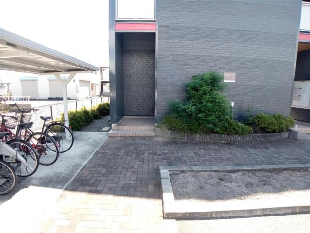 エントランス　エントランス