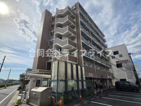 建物外観　外はこのようになっています