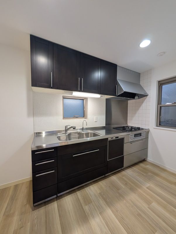 キッチン　3口ガスコンロです