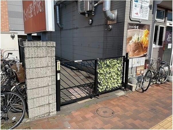 エントランス　エントランス部分