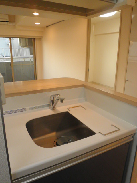 キッチン　同タイプ別部屋写真