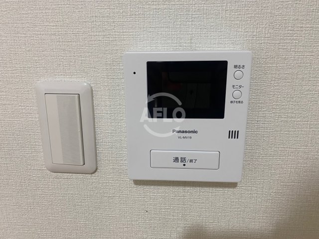セキュリティ　カーサ木津　TVモニター付きインターホン