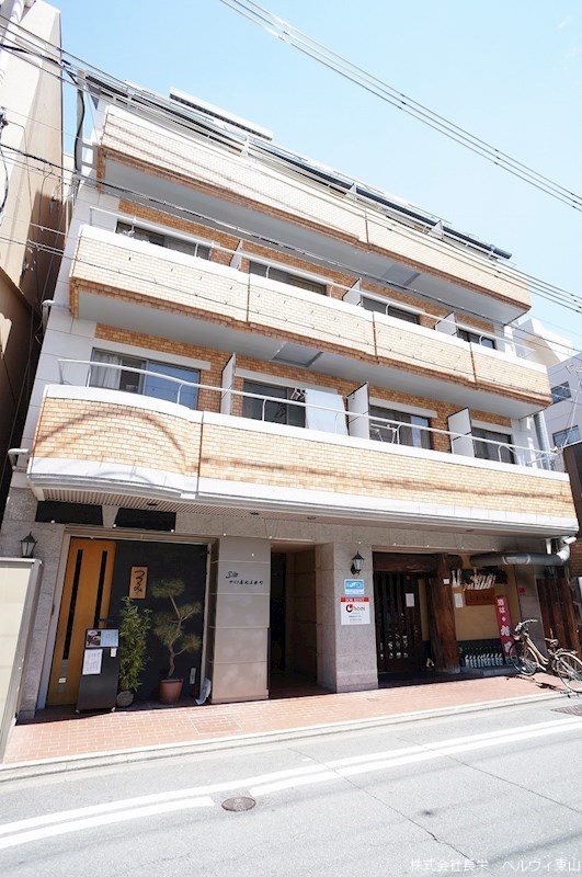 建物外観　落ち着いた雰囲気の外観です