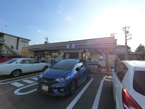 コンビニ　セブンイレブン富里日吉台店（コンビニ）まで481m