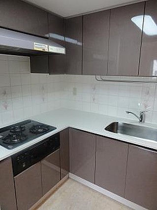 キッチン　※別部屋参考写真となります。