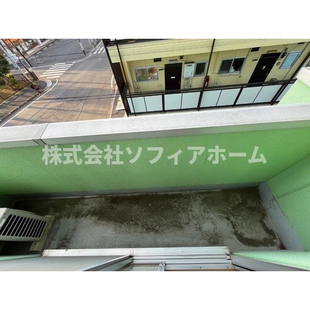 バルコニー