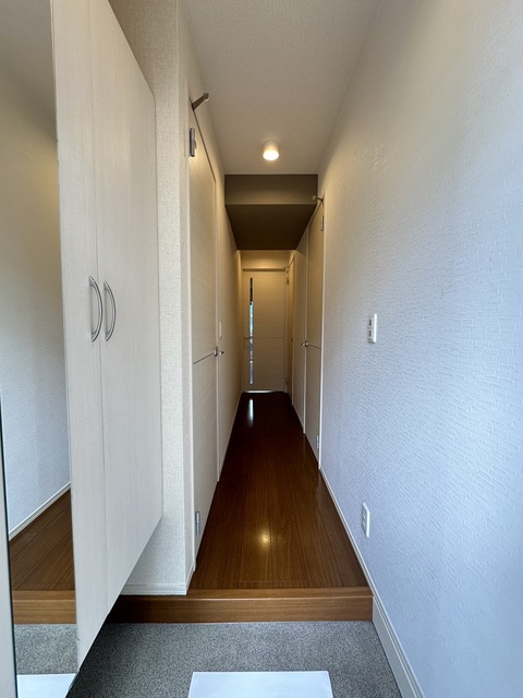 玄関　別部屋参考写真です