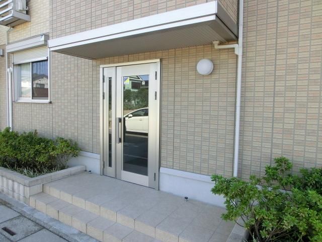 エントランス　お部屋へのエントランス
