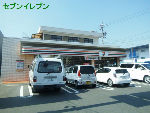 コンビニ　セブンイレブン浜松神立店（コンビニ）まで627m