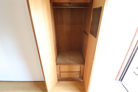収納　※別部屋の写真です