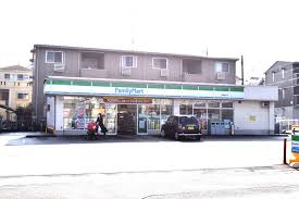 コンビニ　ファミリーマート　川越熊野町店（コンビニ）まで258m
