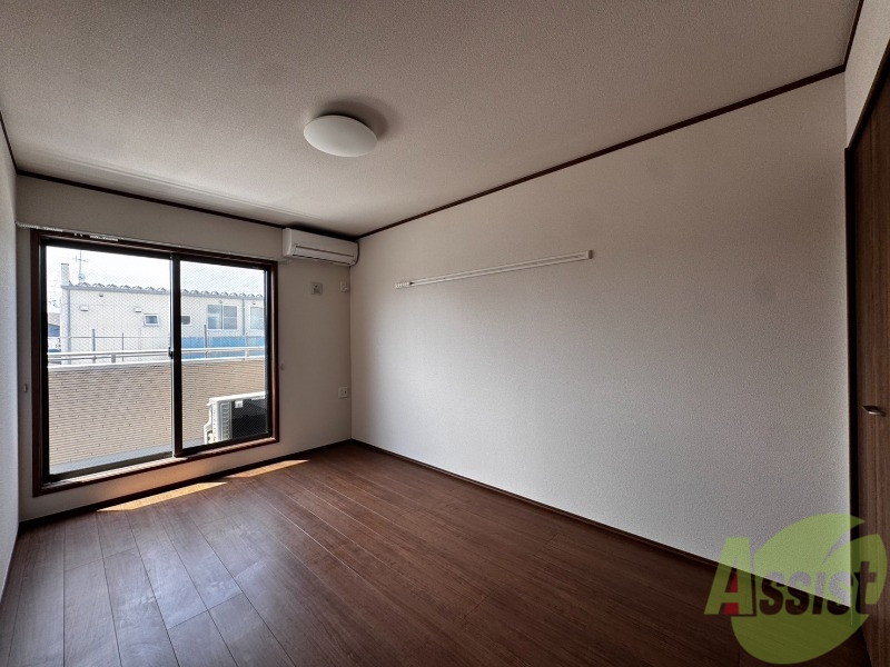 その他部屋・スペース　こちらは寝室になります。とても快適に過ごせそうですね。