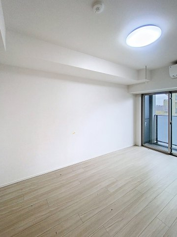 その他部屋・スペース　洋室８帖です