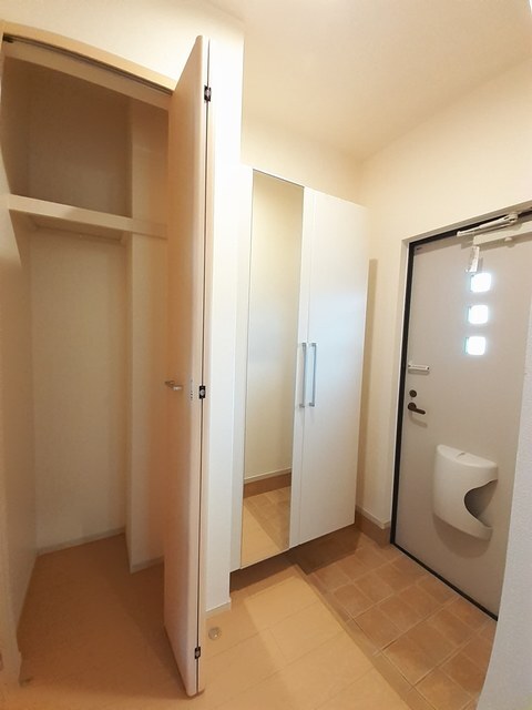 玄関　玄関