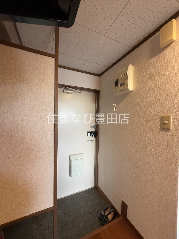 玄関　同型タイプ