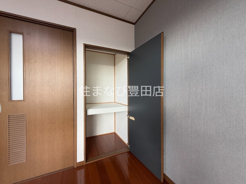 収納　同型タイプ