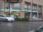 コンビニ　ファミリーマート船橋湊町一丁目店（コンビニ）まで730m