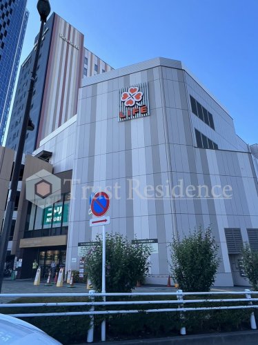 スーパー　ライフ セントラルスクエア押上駅前店（スーパー）まで428m