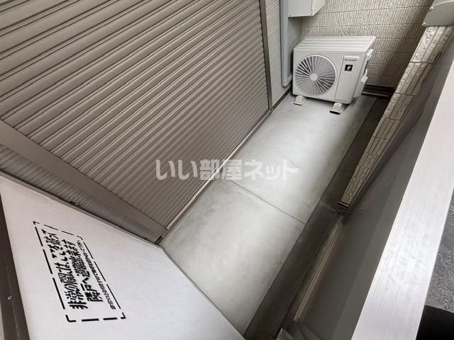 バルコニー