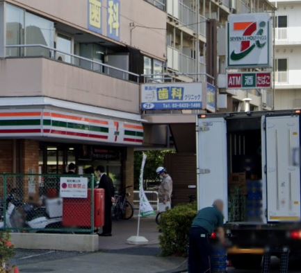 コンビニ　セブンイレブン 東品川3丁目店（コンビニ）まで210m