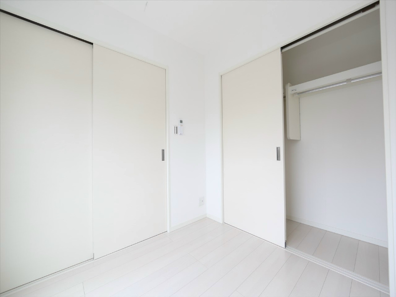 その他部屋・スペース　洋室3.8帖　クローゼット付　同仕様写真